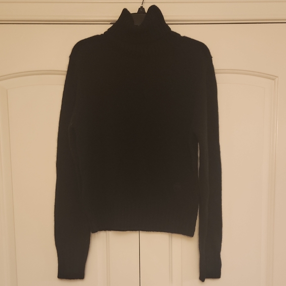 Tory Burch Elegant Black Turtleneck Sweater